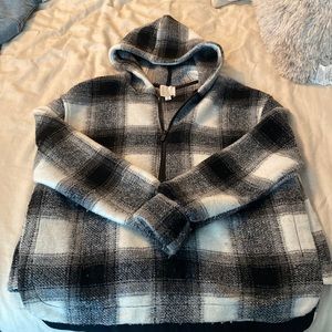 Joie plaid pullover